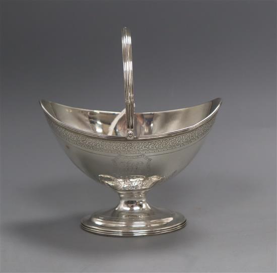 A George III silver boat shaped sugar basket, Joseph Scammell, London, 1795, 6 oz.